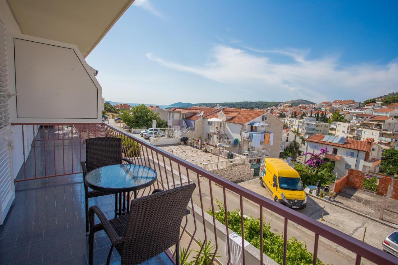 Apartments Sanja Хвар Экстерьер фото