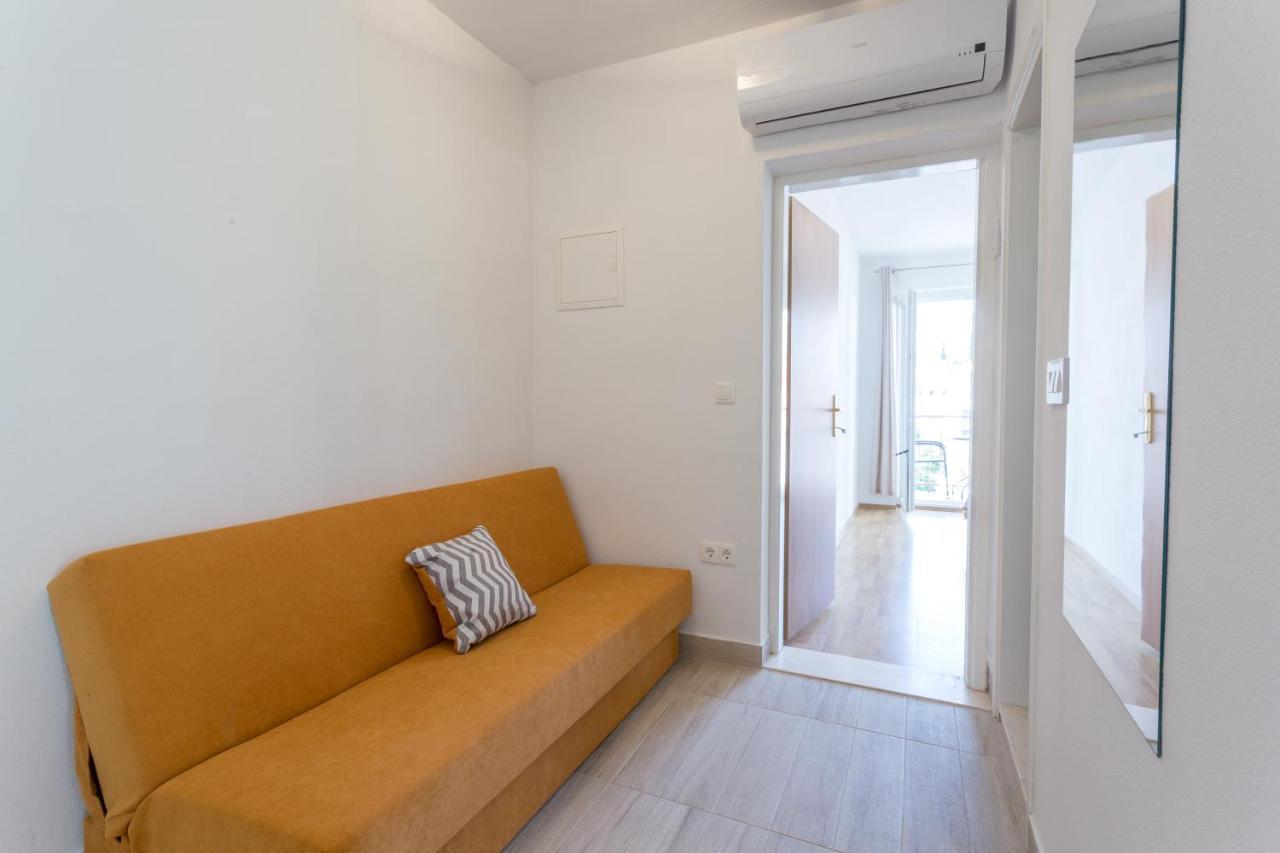 Apartments Sanja Хвар Экстерьер фото