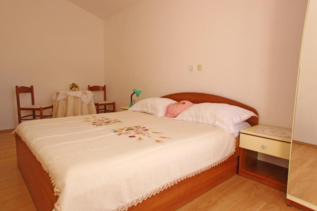 Apartments Sanja Хвар Экстерьер фото