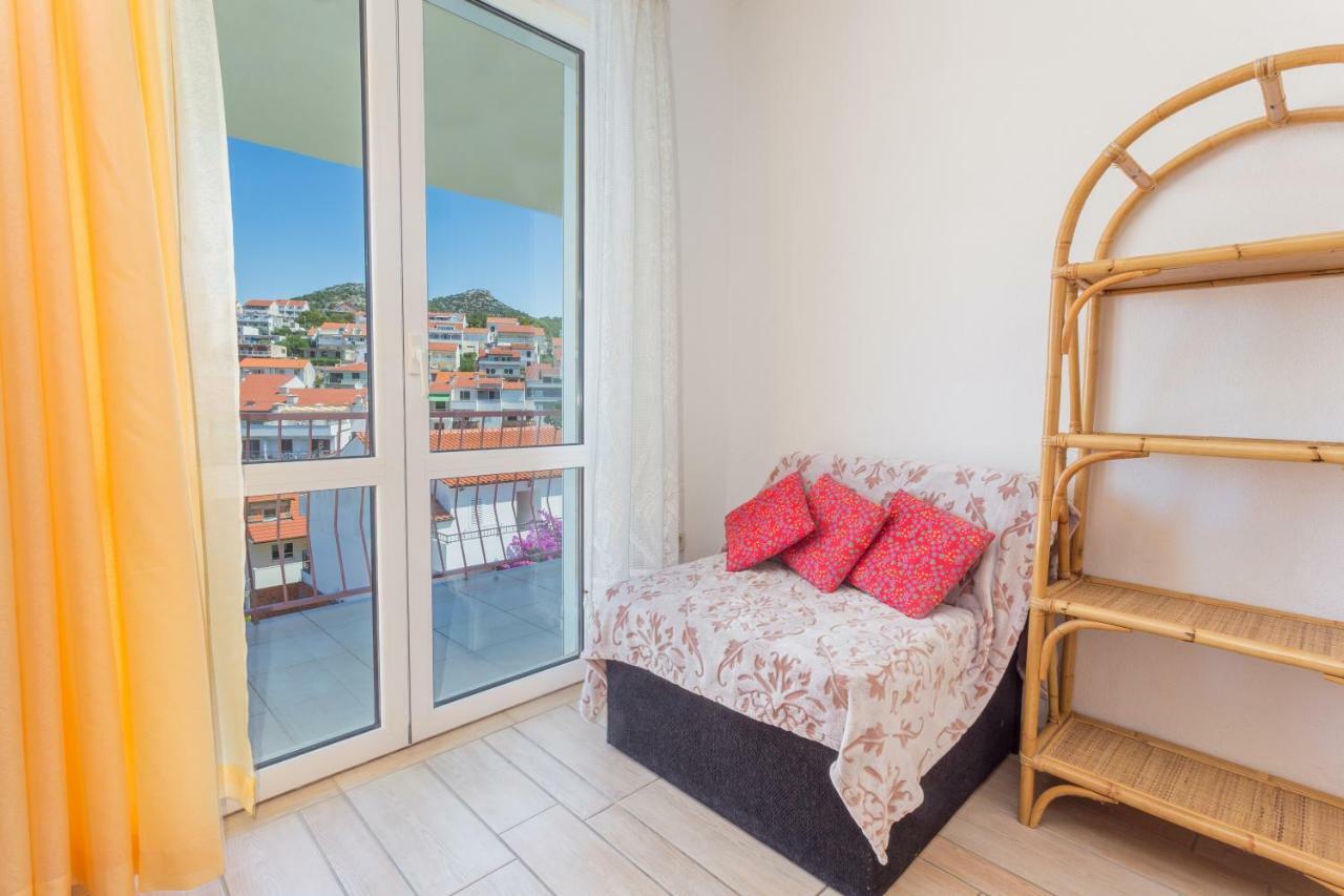 Apartments Sanja Хвар Экстерьер фото