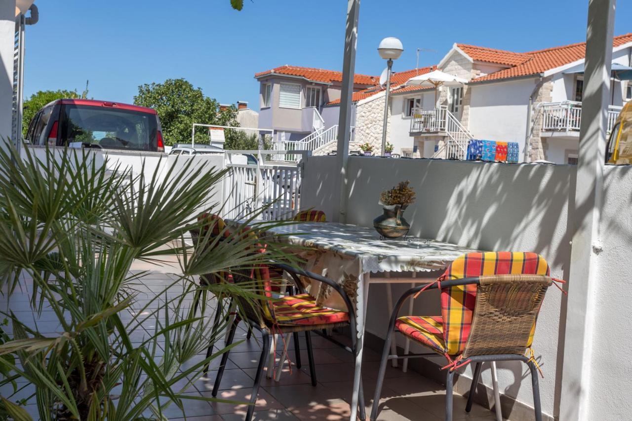 Apartments Sanja Хвар Экстерьер фото